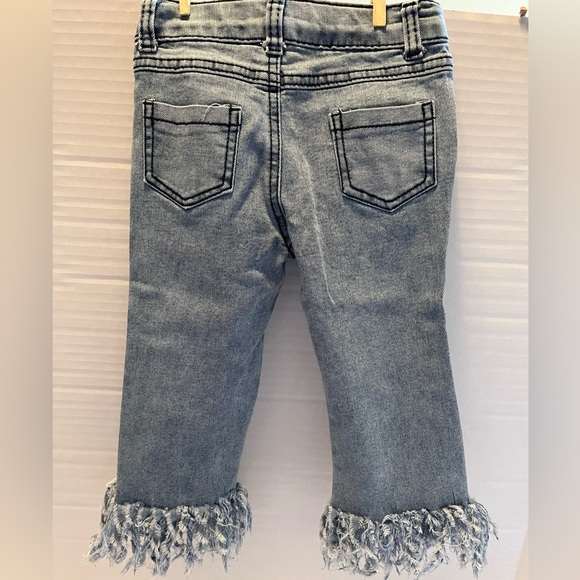 Toddler Fashion Jeans - Picture 2 of 2